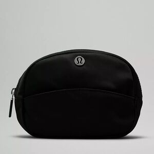 Lululemon Black City Essentials Mini 2L Bag